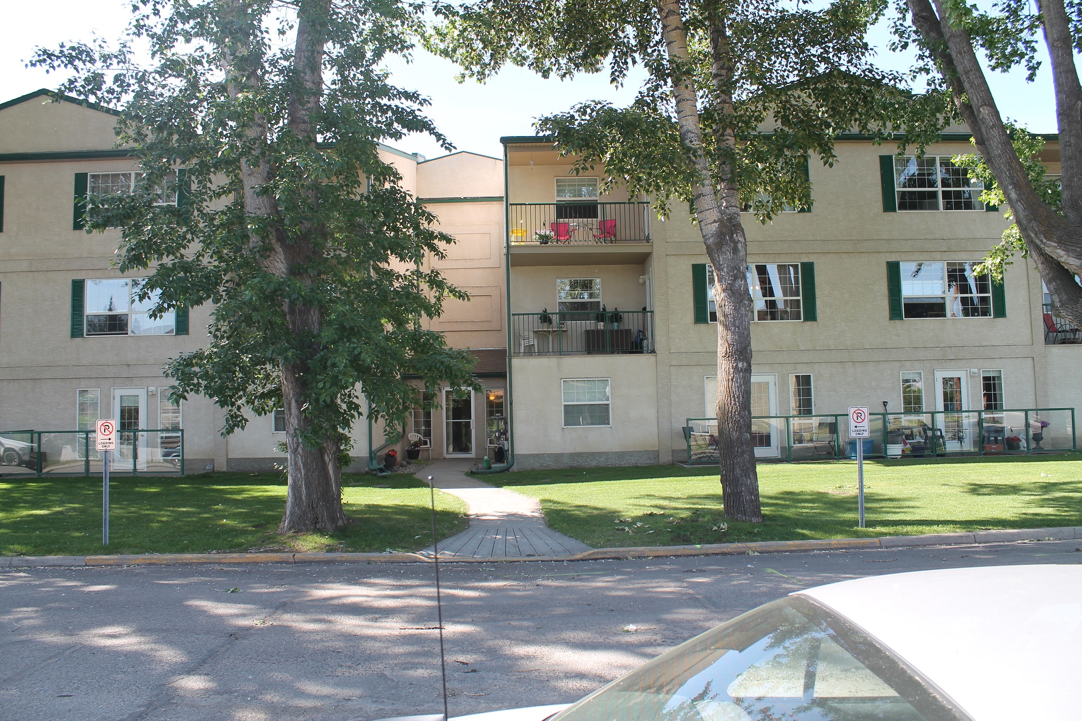 Colonial House 2